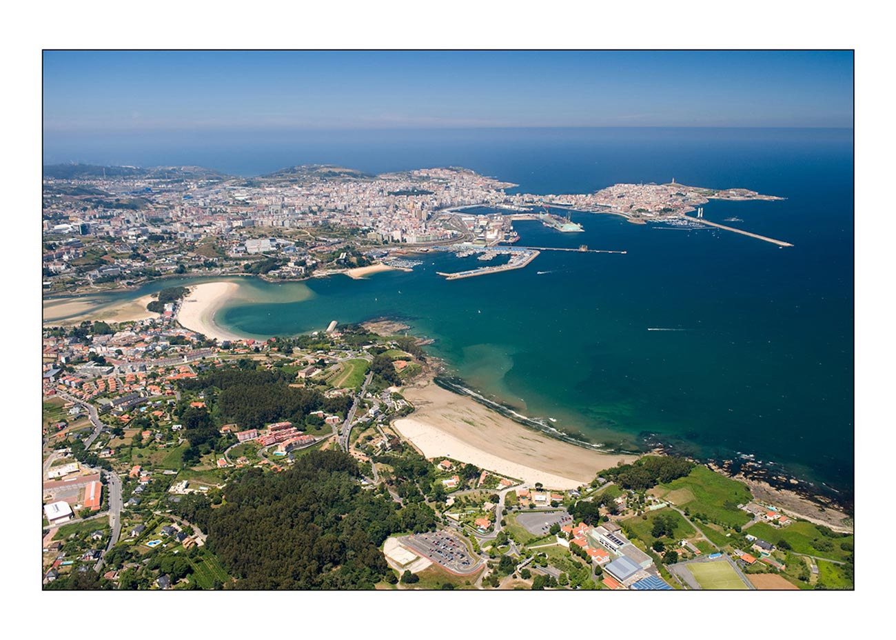 Fotografía aérea de A Coruña y Oleiros